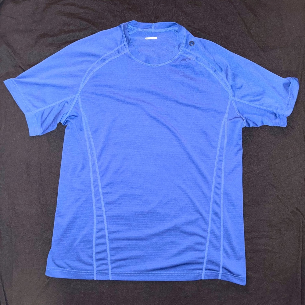 Lululemon Men's Mesh Tech Short Sleeve Blue Shirt No Size Tag Measurements below